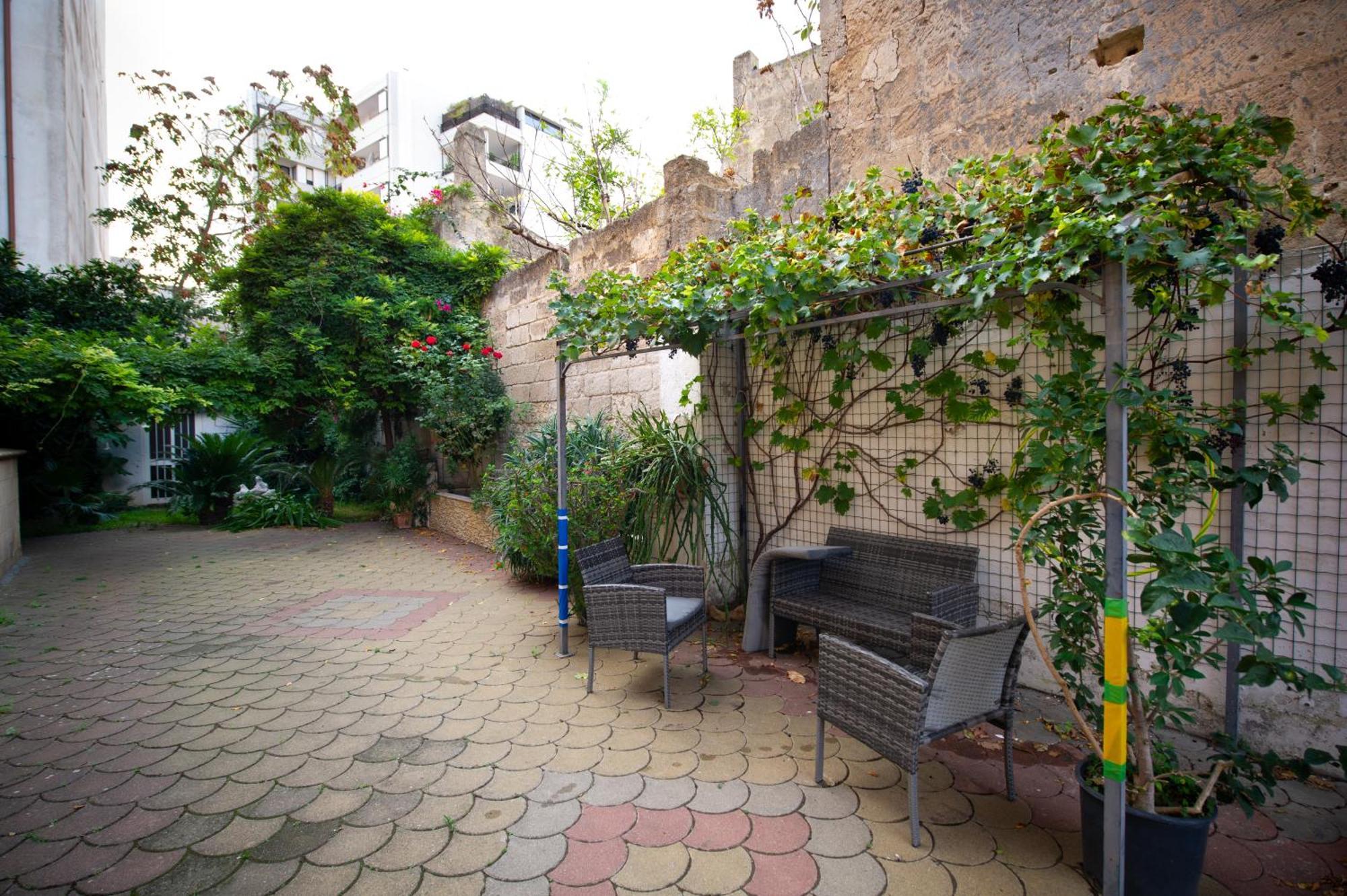 Intero Alloggio, Binario 18 Brindisi Ngoại thất bức ảnh